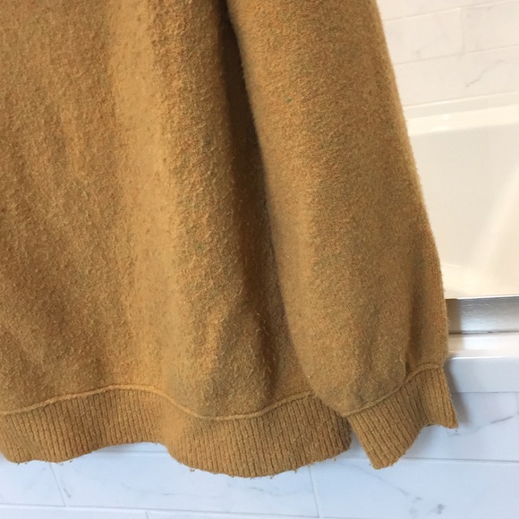 FREE PEOPLE | Popcorn soft cowl balloon sleeves M - Picture 8 of 14